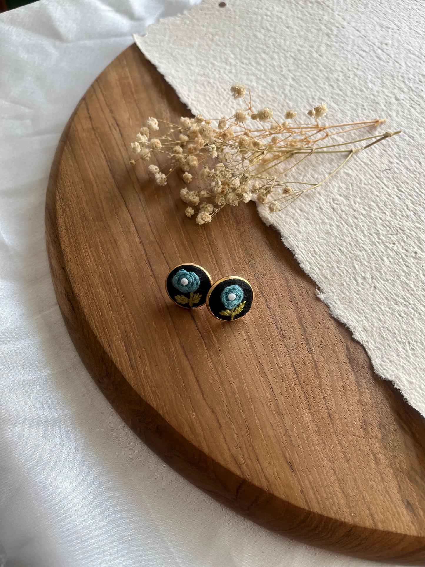 Studs Earrings