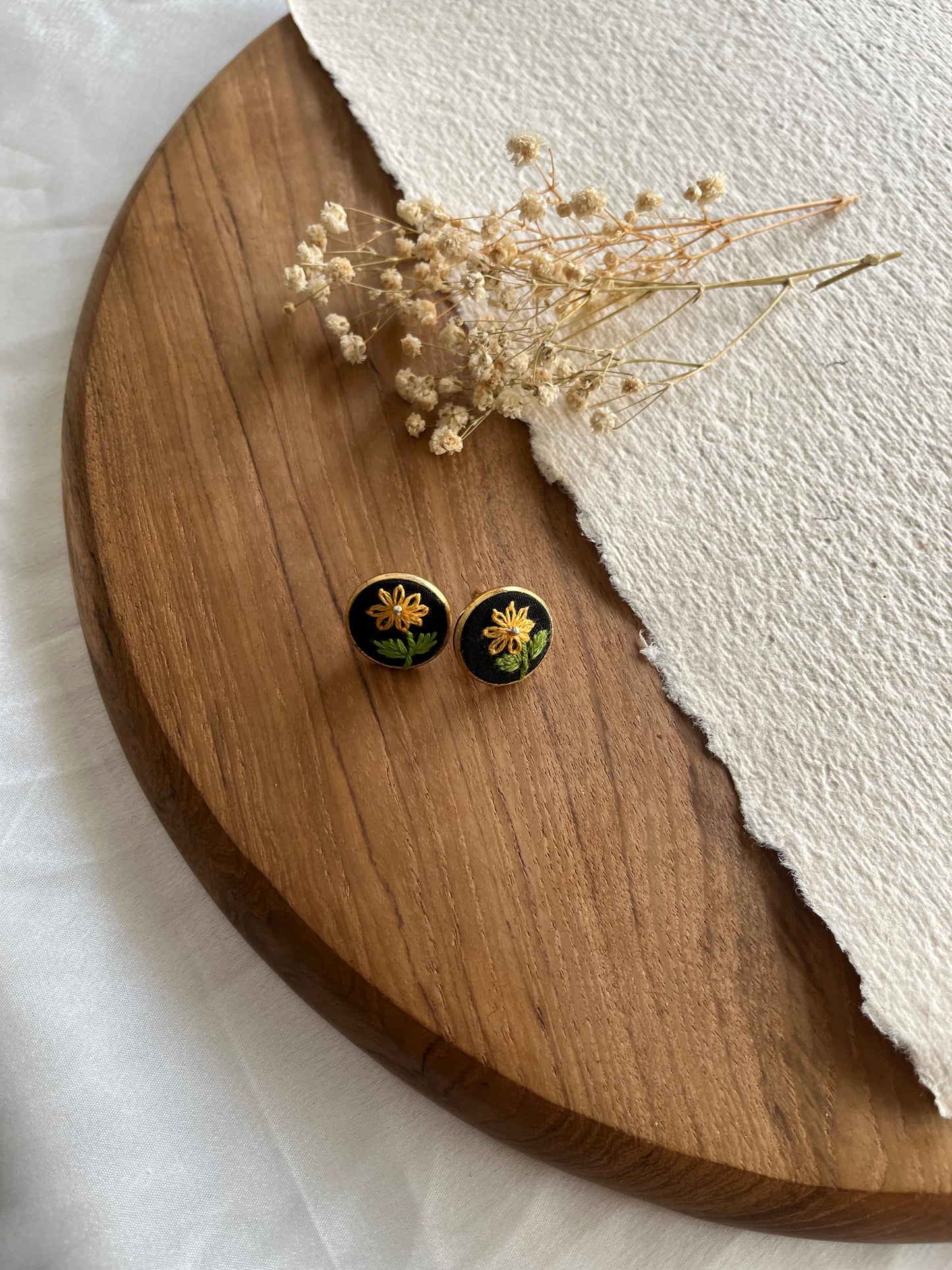 Studs Earrings