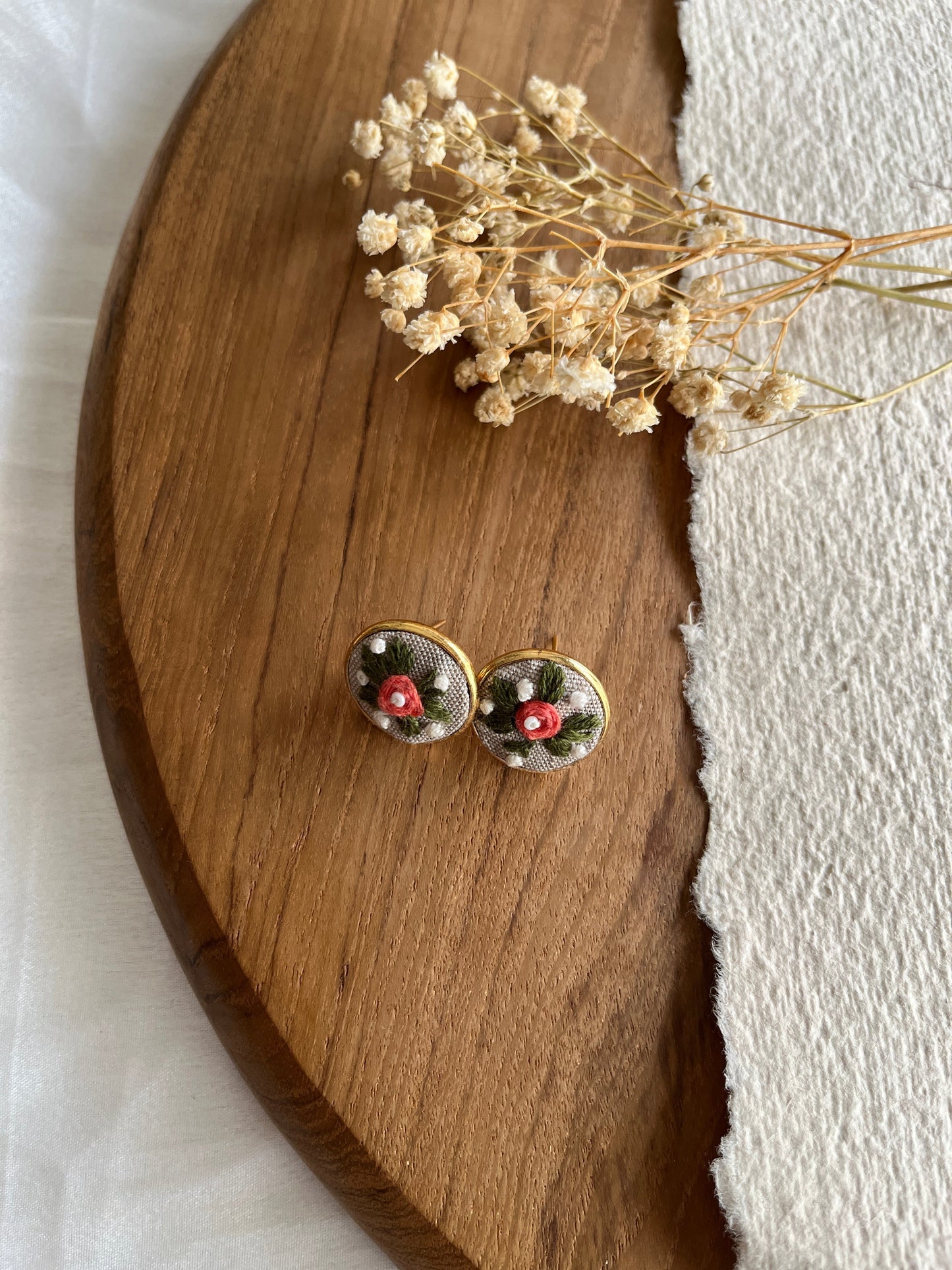 Studs Earrings