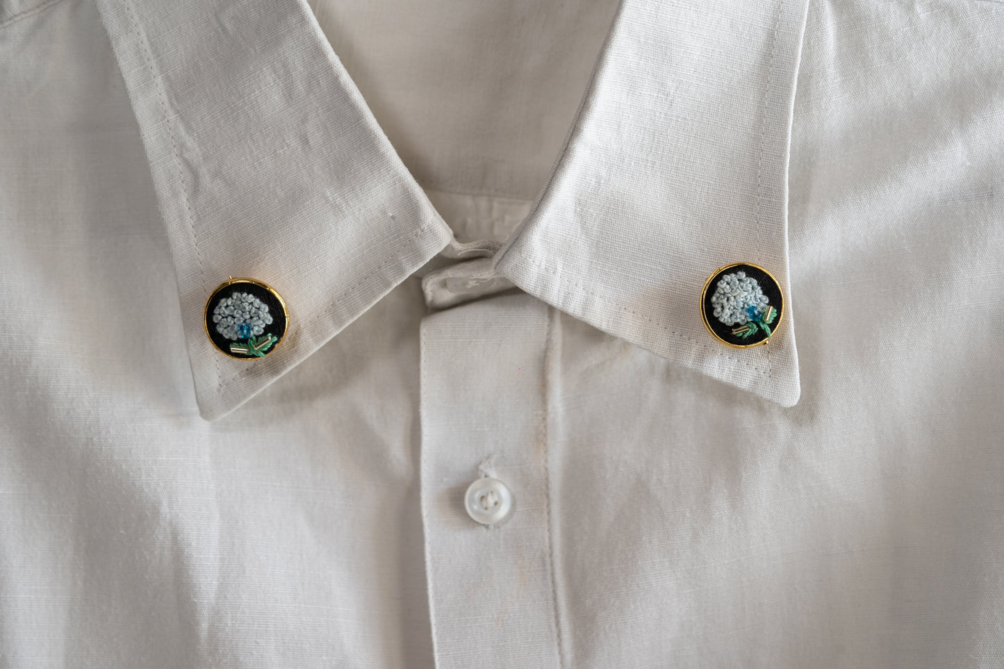Sky Blossom Bush Brooche